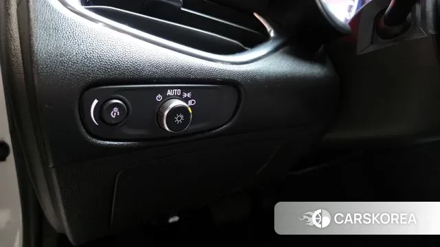 Chevrolet (GM Daewoo) The New Malibu 2020 Белый из Кореи, фото 6