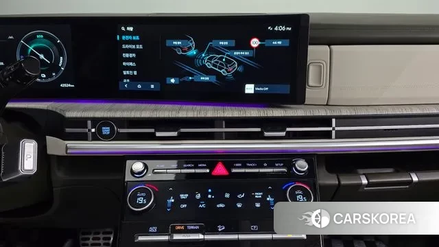 Hyundai Santa Fe (MX5) 2024 Серый из Кореи, фото 6