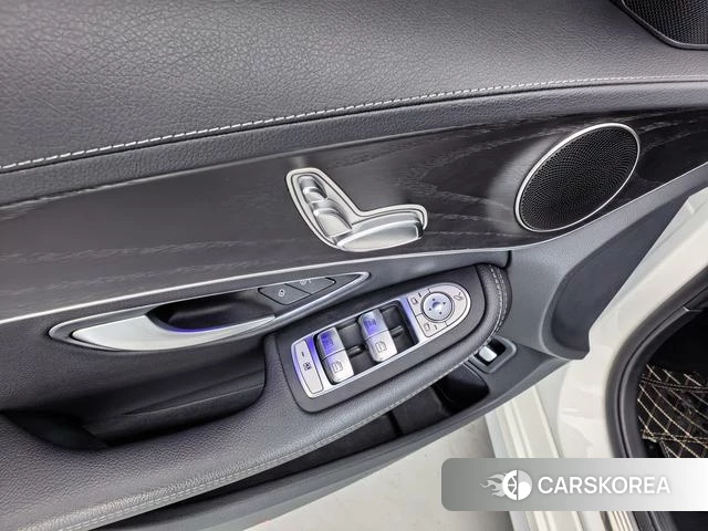 Mercedes-Benz Class C 2021 Белый из Китая, фото 6