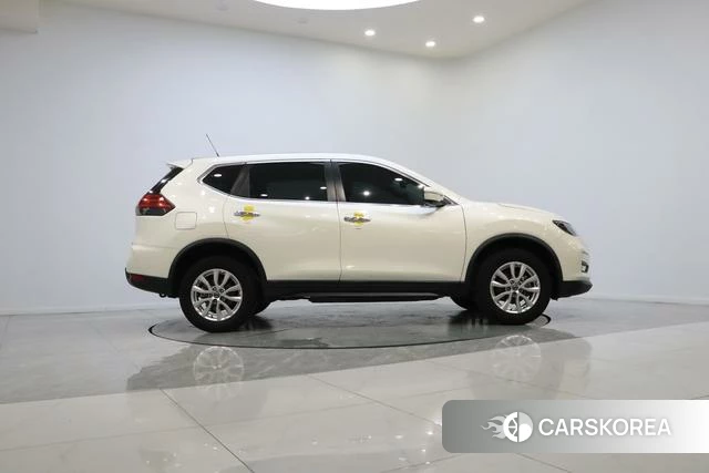 Nissan Qijun 2022 Белый из Китая, фото 6