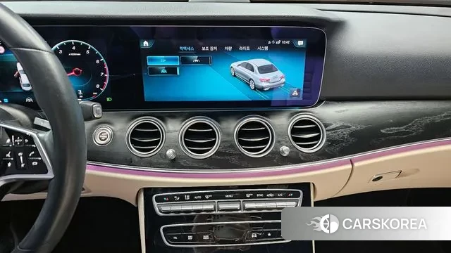 Mercedes-Benz E-Class W213 2023 Черный из Кореи, фото 6