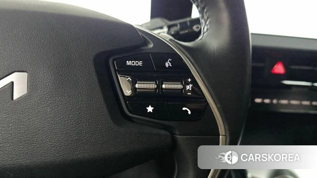 Kia EV6 2023 Жемчужный цвет из Кореи, фото 6