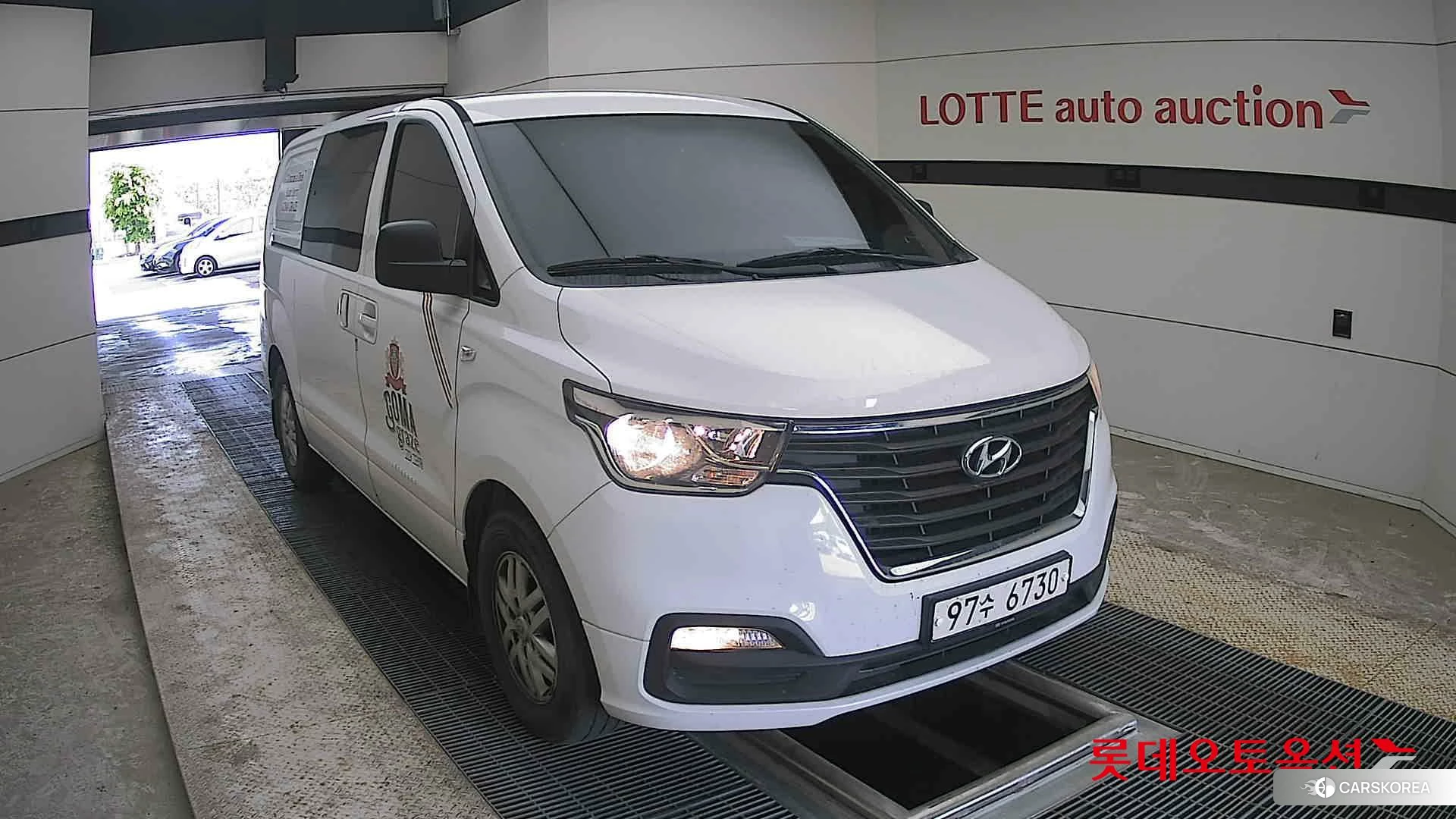 Hyundai Grand Starex 2021 Белый из Кореи, фото 6