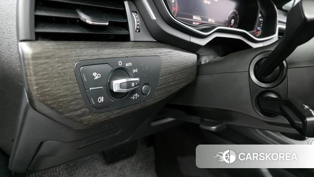 Audi A4 (B9) id 3886260 из Кореи 6