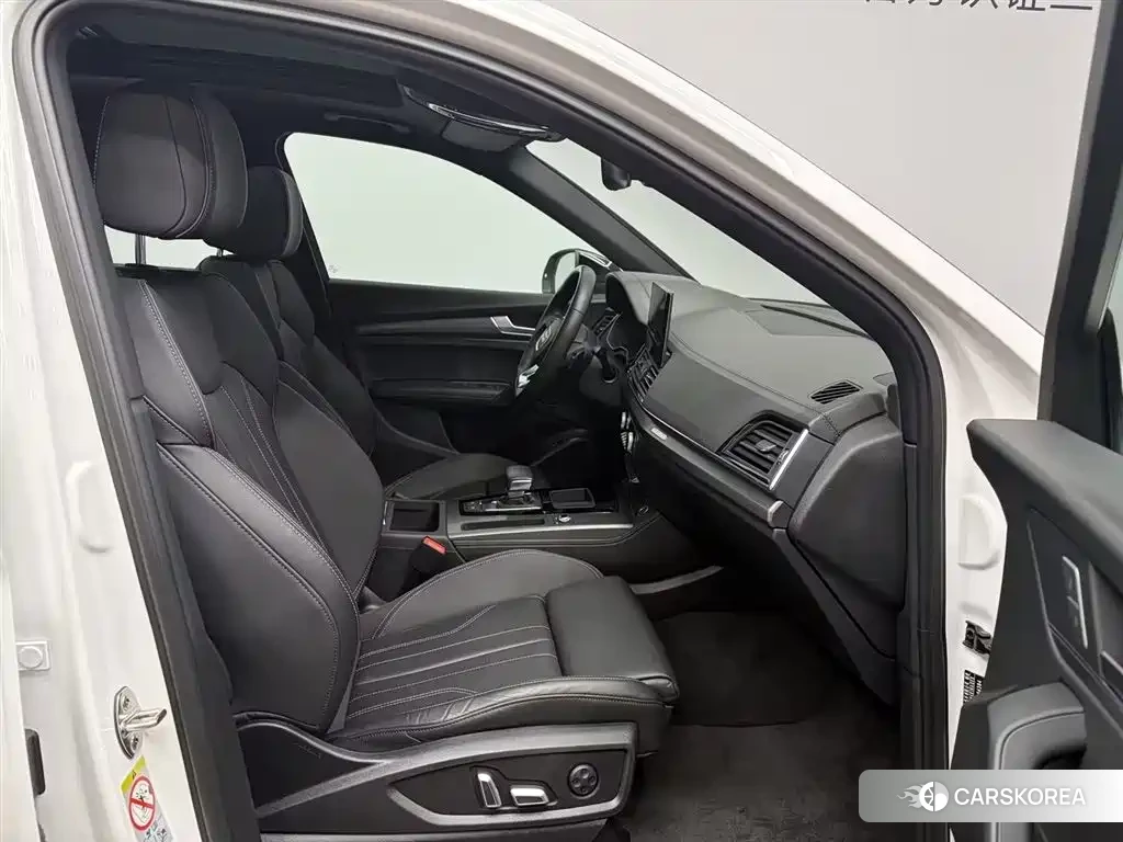 Audi Q5L 2023 Белый из Китая, фото 6