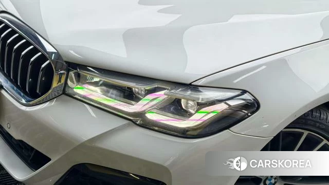 BMW 5 series 2021 Белый из Китая, фото 6