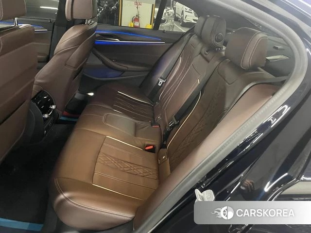 BMW 5 Series (G30) 2021 Черный из Кореи, фото 6