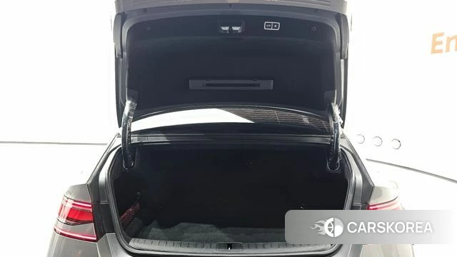 Genesis G90 (RS4) 2022 Серебристо-серый из Кореи, фото 6