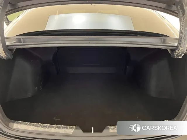 Kia K5 3rd generation 2021 Черный из Кореи, фото 6