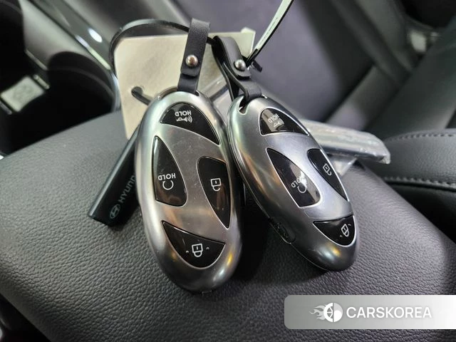 Hyundai The New Avante (CN7) 2023 Белый из Кореи, фото 6