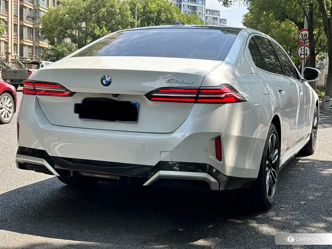 BMW 5 series 2024 Белый из Китая, фото 6