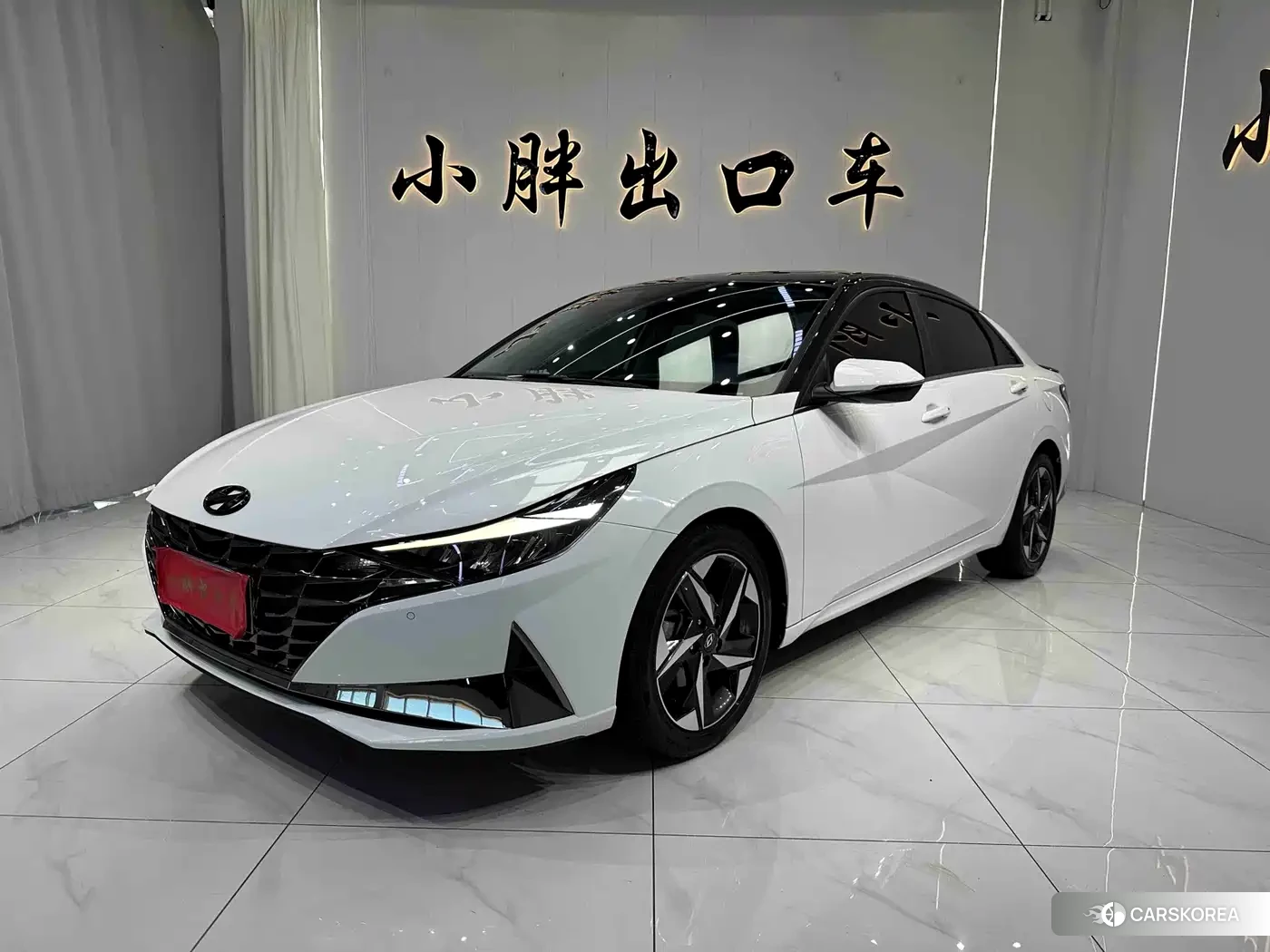 Hyundai Elantra 2023 Белый из Китая, фото 6
