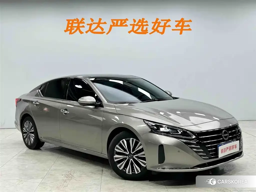 Nissan Altima 2023 Champagne/brown из Китая, фото 6