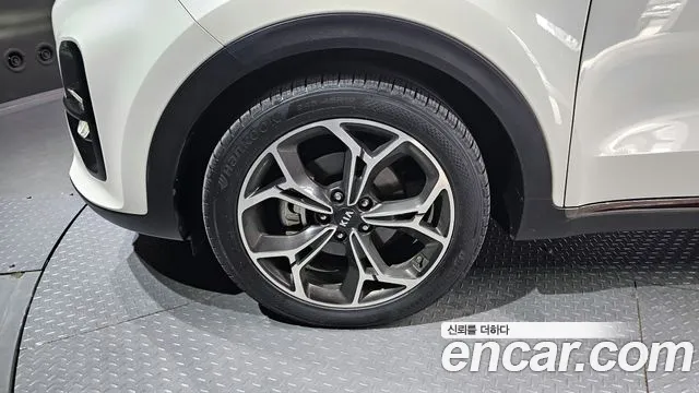 Kia Sportage The Bold 2019 Белый из Кореи, фото 6