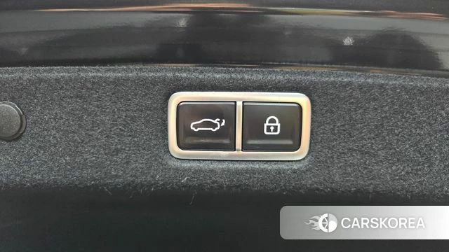 Hyundai Grandeur Hybrid (GN7) 2023 Черный из Кореи, фото 6