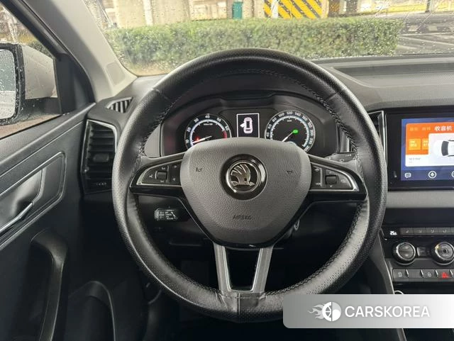Skoda Krok 2021 Белый из Китая, фото 6