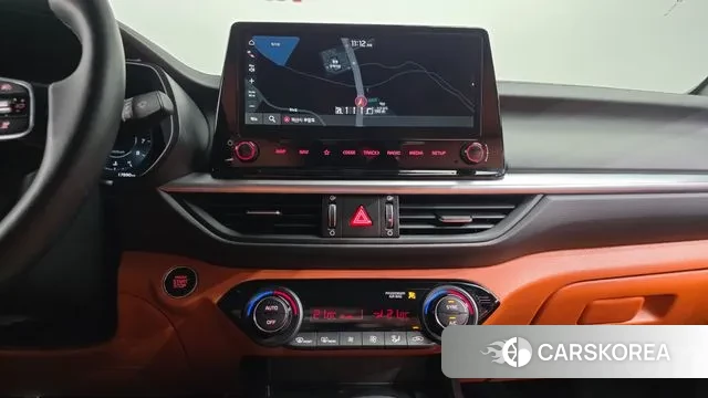 Kia The New K3 2nd generation 2023 Серый из Кореи, фото 6