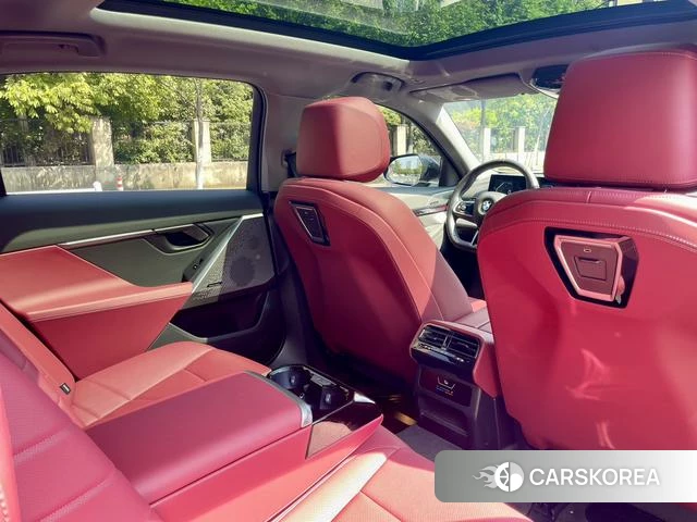 BMW 5 series 2025 Черный из Китая, фото 6