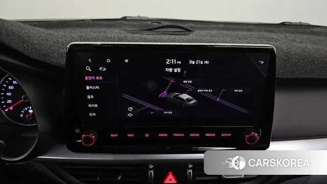 Kia The New K3 2nd generation 2023 Белый из Кореи, фото 6