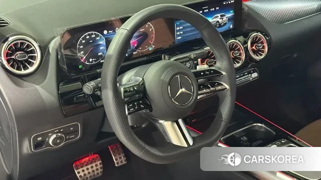 Mercedes-Benz GLA - Class H247 2025 Серый из Кореи, фото 6