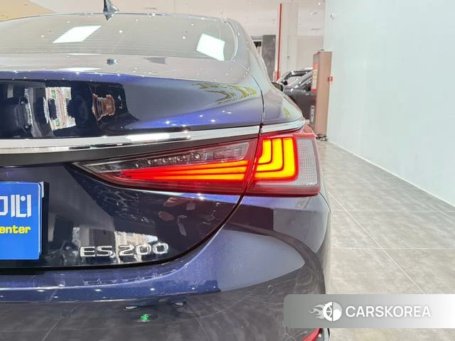Lexus ES 2024 Синий из Китая, фото 6