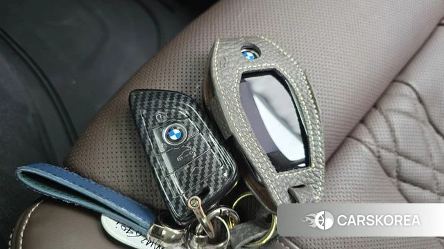 BMW 6 Series GT (G32) 2021 Серебристо-серый из Кореи, фото 6