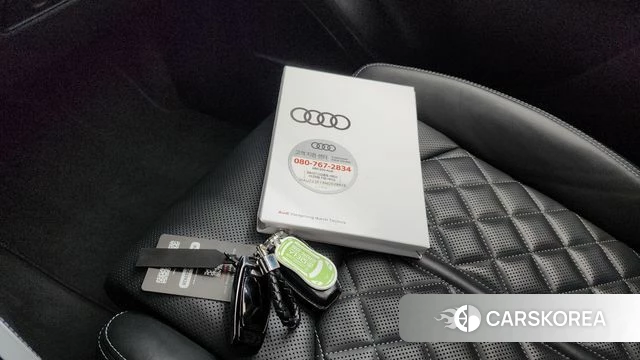 Audi Q8 (4M) 2022 Черный из Кореи, фото 6
