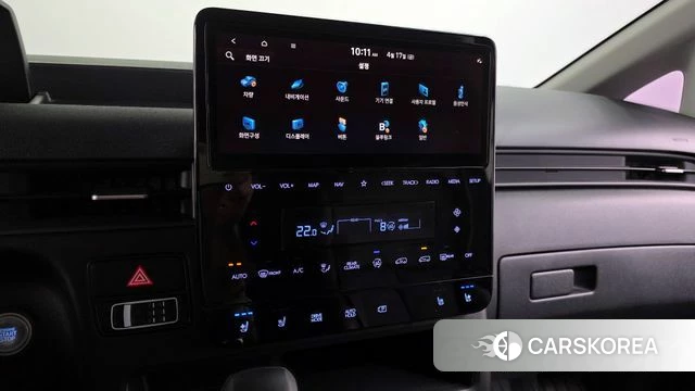 Hyundai Staria 2023 Белый из Кореи, фото 6