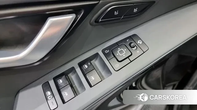 Kia Di Ol Nu Niro 2022 Черный из Кореи, фото 6