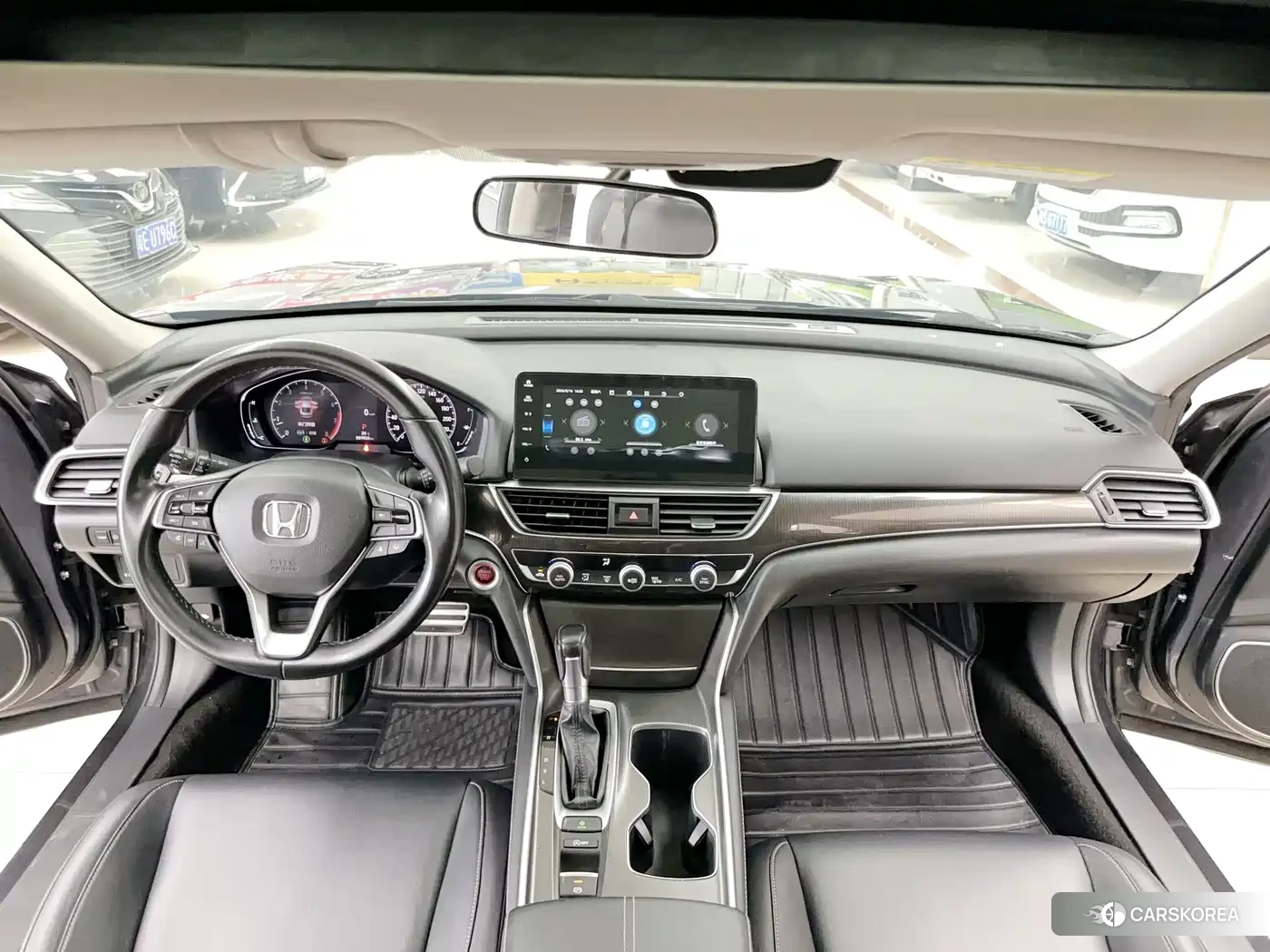 Honda Accord 2022 Silver/gray из Китая, фото 6