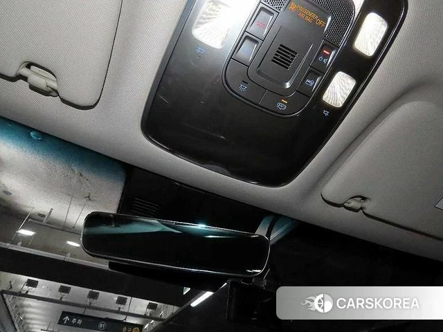 Genesis GV70 2021 Черный из Кореи, фото 6