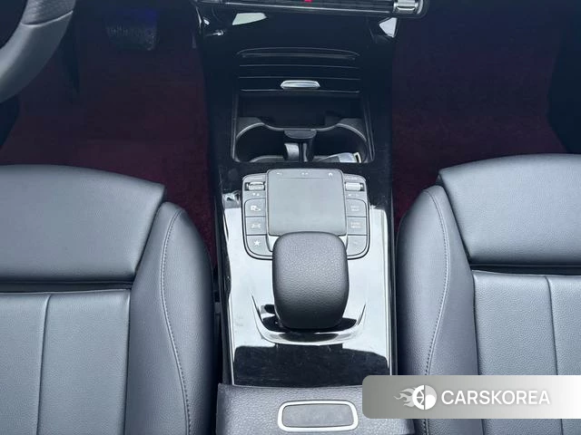Mercedes-Benz Class A 2022 Белый из Китая, фото 6