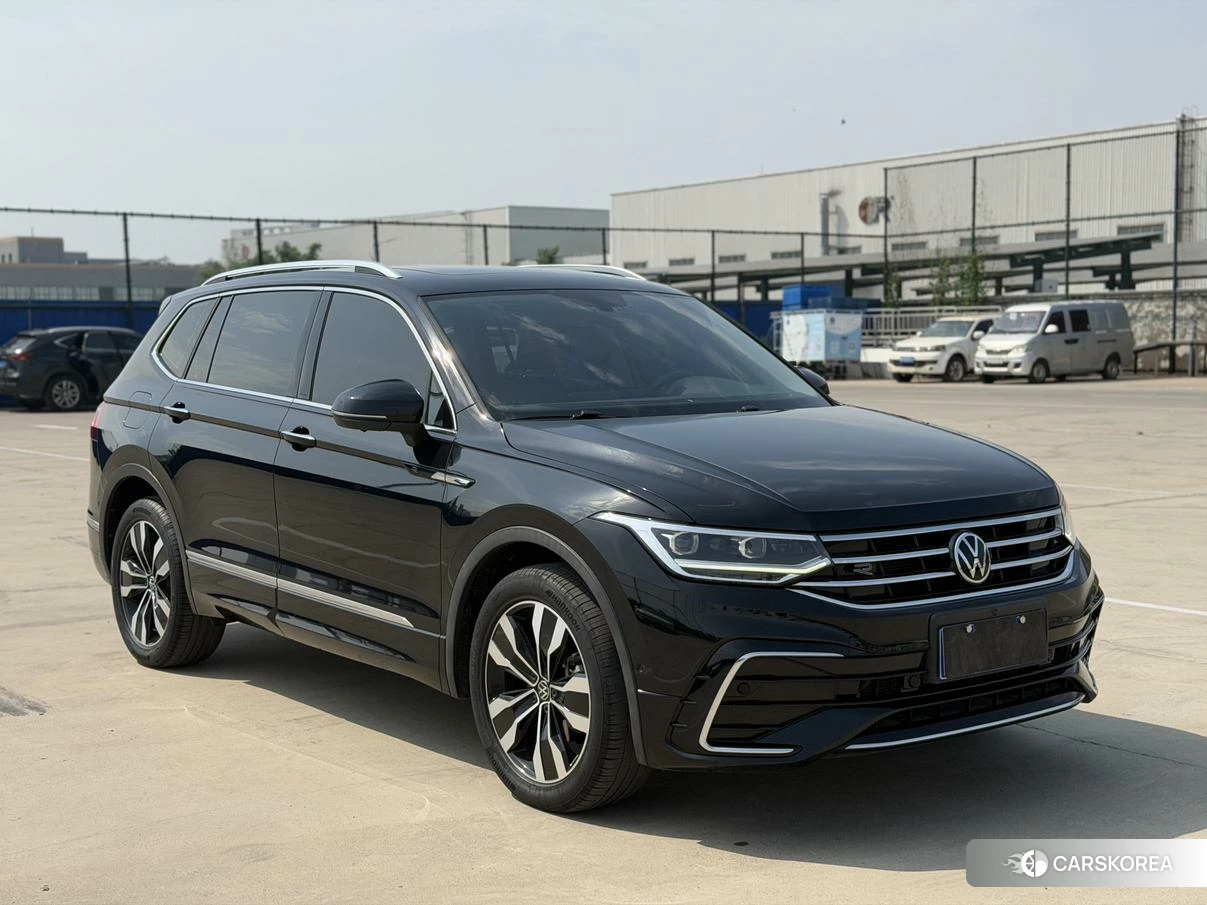Volkswagen Tiguan L 2021 Черный из Китая, фото 6
