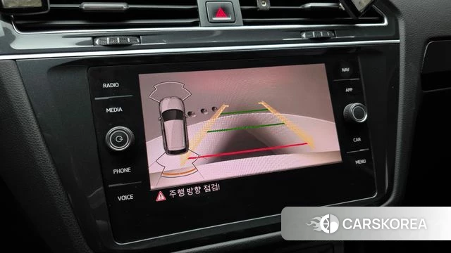 Volkswagen Tiguan second Generation 2022 Белый из Кореи, фото 6