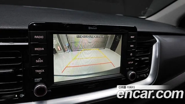 Kia Stonic 2019 Белый из Кореи, фото 6