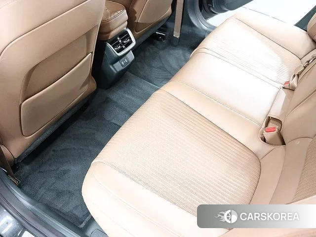 Hyundai Grandeur Hybrid (GN7) 2023 Серый из Кореи, фото 6