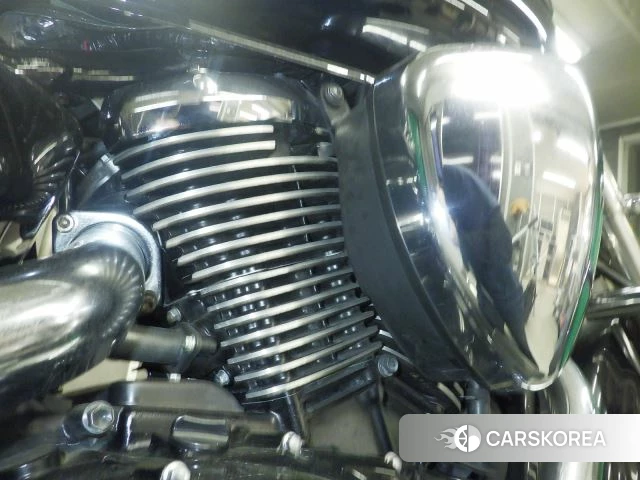 Проданный Suzuki INTRUDER 400 CLASSIC 2013 из Японии