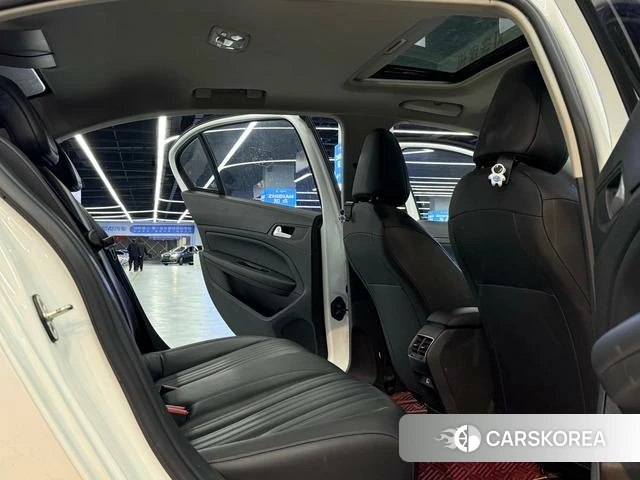 Peugeot 408 id 4211161 из Китая 6