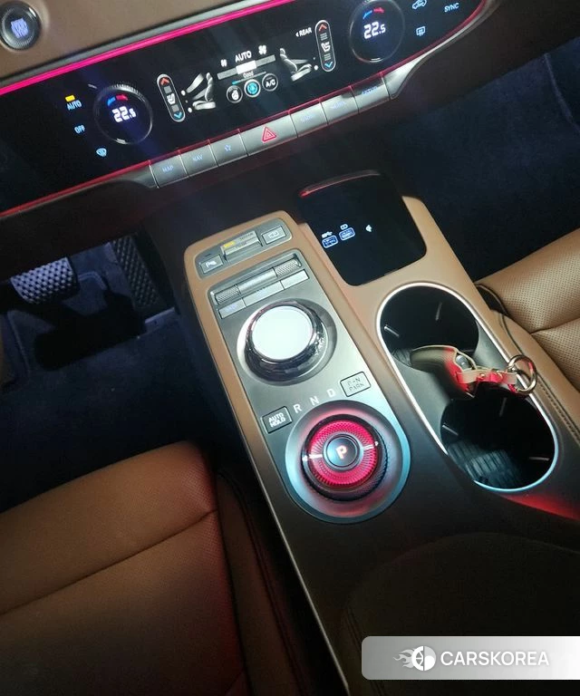 Genesis GV70 2023 Белый из Кореи, фото 6