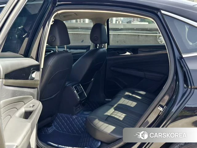 Volkswagen Passat 2021 Черный из Китая, фото 6