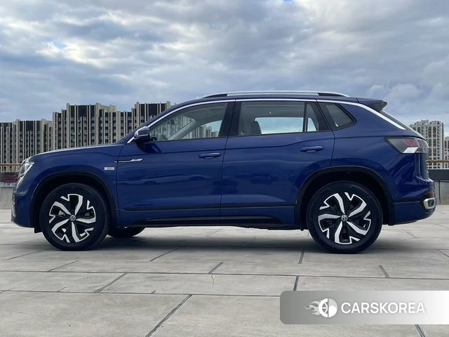 Volkswagen Tanyue GTE 2022 Синий из Китая, фото 6