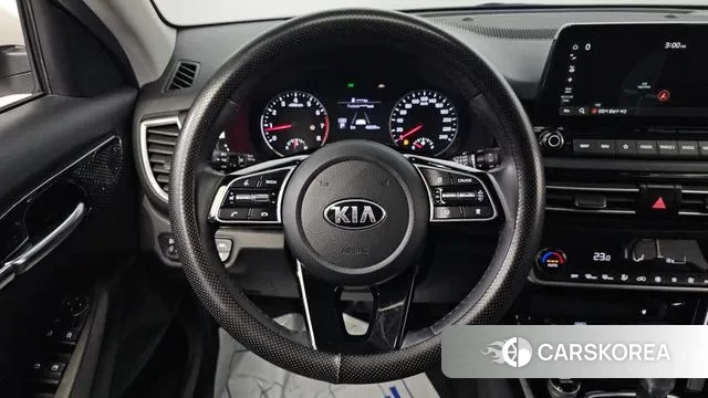 Kia Seltos 2021 Белый из Кореи, фото 6