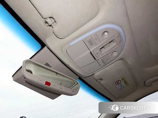 Genesis The New G70 2023 Красный из Кореи, фото 6