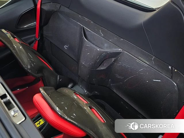 Ferrari SF90 Spider 2022 Жемчужный цвет из Кореи, фото 6