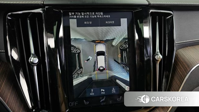 Volvo XC60 second Generation 2021 Черный из Кореи, фото 6