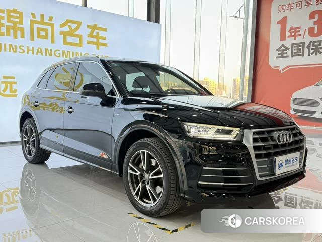 Audi Q5L 2019 Черный из Китая, фото 6