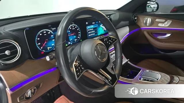 Mercedes-Benz E-Class W213 2022 Серый из Кореи, фото 6