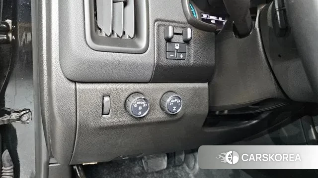 Chevrolet (GM Daewoo) Real New Colorado 2022 Черный из Кореи, фото 6