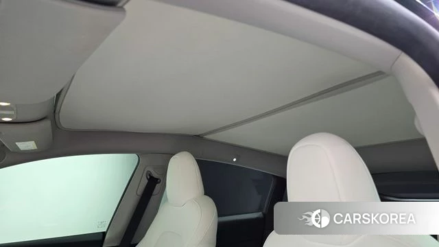 Tesla Model Y 2024 Белый из Кореи, фото 6