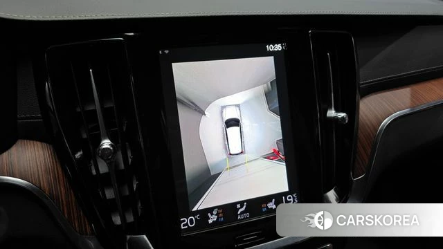 Volvo V60 Cross-Country 2nd Generation 2021 Белый из Кореи, фото 6